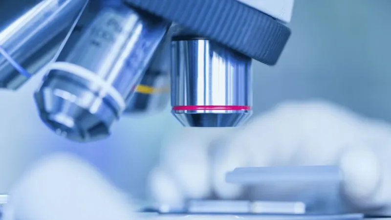 Starten B2B για την Anachem Diagnostics.